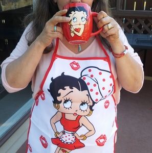 Meet your Posher, Debbie